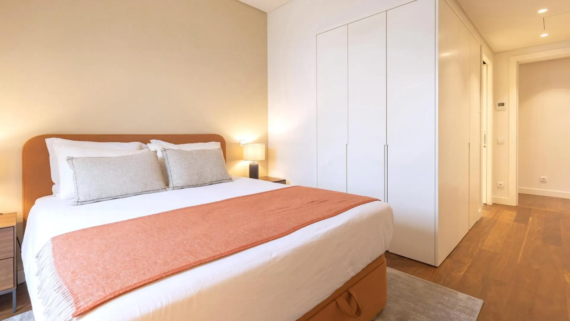 Stunning Property With Balcony By Lovelystay Lisboa