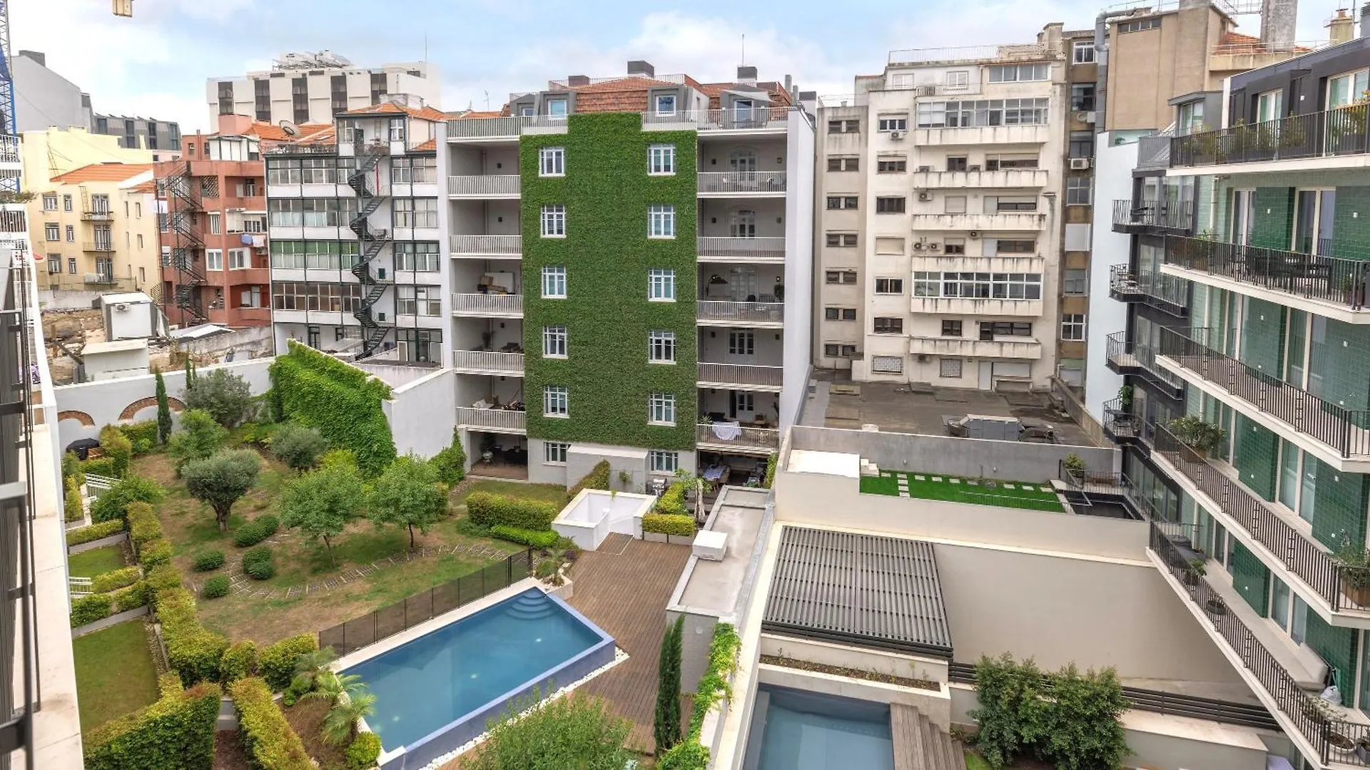 Apartament Stunning Property With Balcony By Lovelystay Lizbona