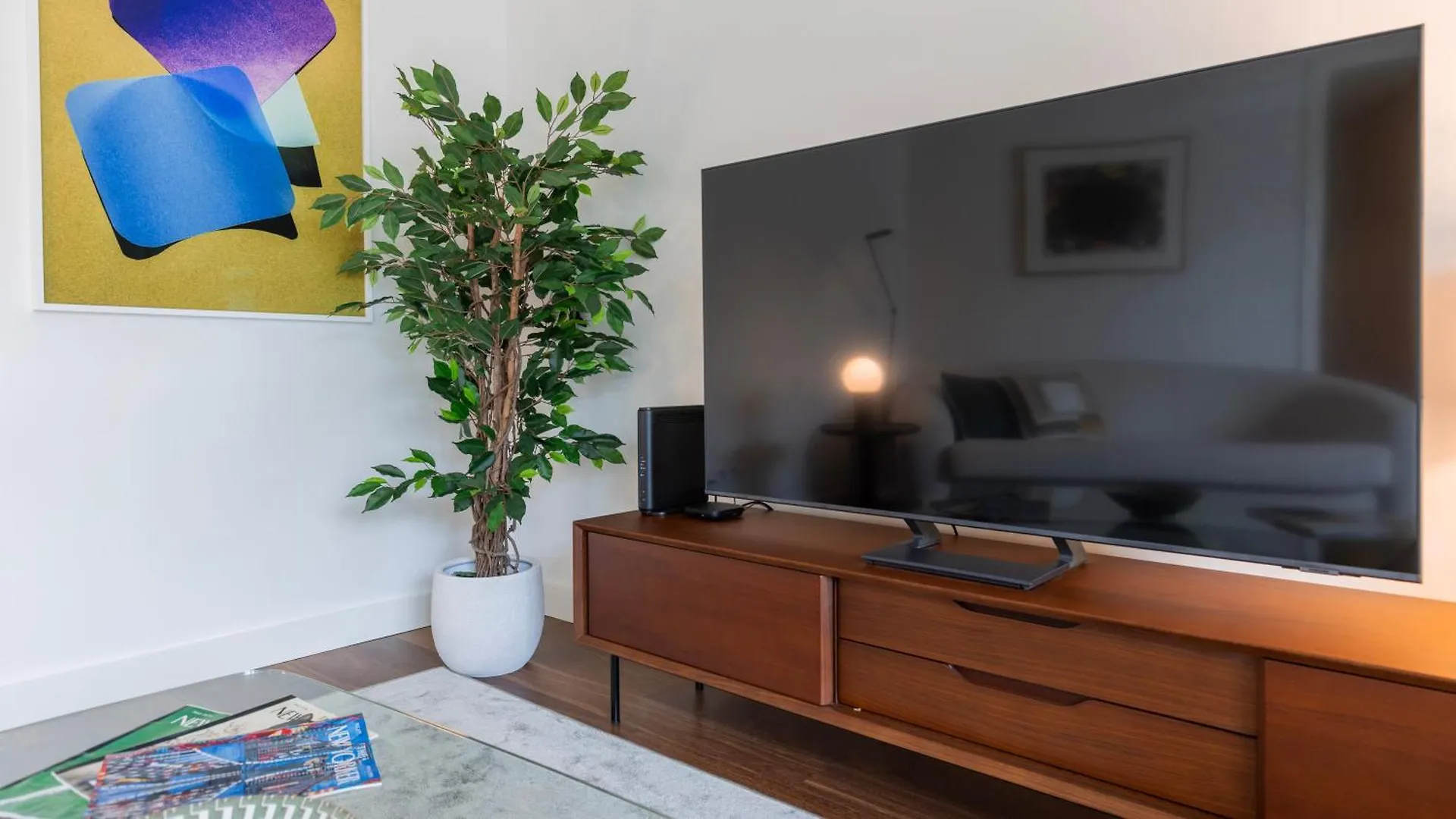 Stunning Property With Balcony By Lovelystay Lizbona Portugalia