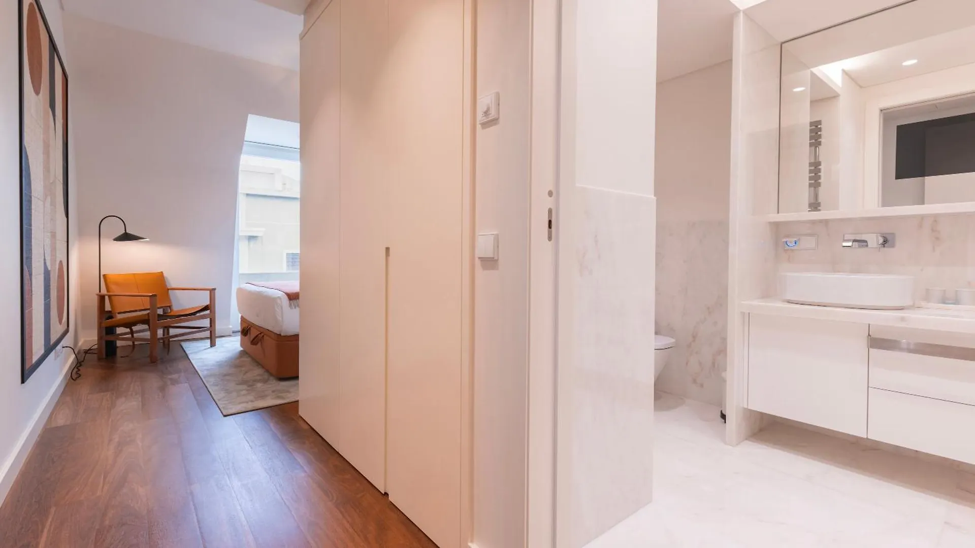 Stunning Property With Balcony By Lovelystay Lizbona Portugalia